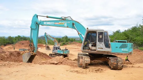 ส.ป.ก.เร่งตรวจสอบ ลักลอบขุดดินลูกรัง