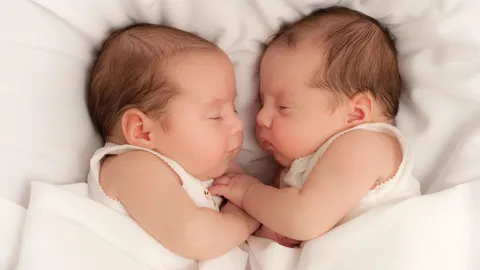 ฝาแฝดต่างมีบุญอายุยืนกว่าลูกเดี่ยวๆ