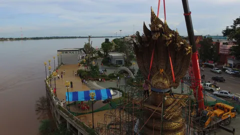 ประดิษฐาน องค์พญานาค 7 เศียร แลนด์มาร์คศักดิ์สิทธิ์ ริมโขง นครพนม
