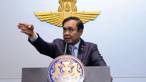 'บิ๊กตู่' ป้อง 'ป๋า' ไม่ยุ่งแต่งตั้งกองทัพ ยันทหารไม่แตกแยก