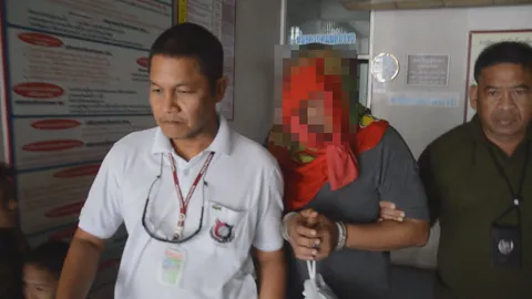 ตร.คุมตัวหมู อดิศักดิ์ หน.แก๊งฆ่า ยธ.พังงาฝากขัง ญาติเตรียมเผาพรุ่งนี้