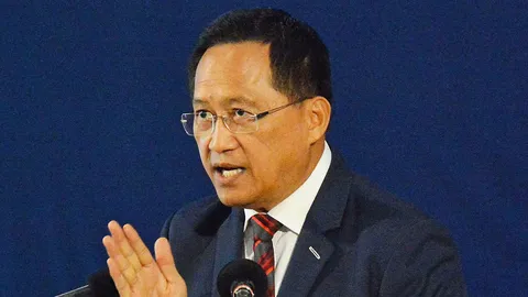 สปท.การเมือง เรียงหน้า โต้ ไม่ได้เป็น "ไอ้ห้อยไอ้โหน" สอพลอ คสช.