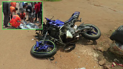 โจ๋20 ซิ่งบิ๊กไบค์เสียหลัก พุ่งชนปิกอัพ ร่างกระเด็นข้างทางดับคาที่