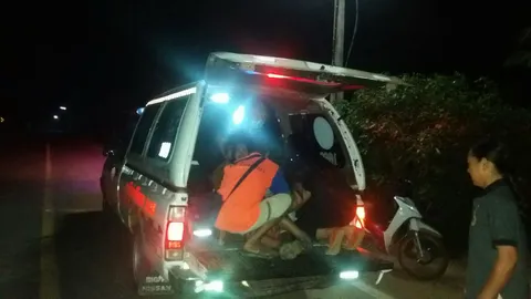 สาว 29 น้ำคร่ำแตก กู้ภัยช่วยแต่เบ่งไม่ออก มาถึง รพ.เด็กคลอดออกเองเฉย!