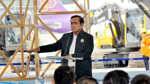 "บิ๊กตู่" ลั่นล้างบางมาเฟียแท็กซี่ จอดรถกีดขวางหน้าดอนเมือง