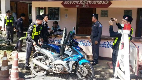 รวบหนุ่มเก็บเงินกู้ ขายยาบ้าหารายได้เสริม 