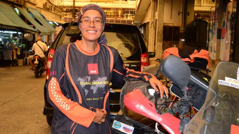 หญิงเหล็กมาเลย์ ใช้เวลา 1 ปี ขี่ จยย.รอบโลก แวะพักไทย ก่อนกลับบ้านเกิด