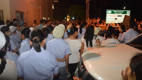 พนักงาน 'ยาโน่' ประท้วง! อ้างนายจ้างบีบลาออก-ไม่จ่ายโบนัส