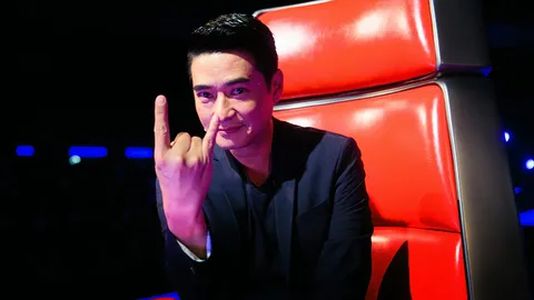 เวทีเดอะวอยซ์ ลุกเป็นไฟ!!!โค้ชก้อง-โค้ชโจอี้ มันส์จัด