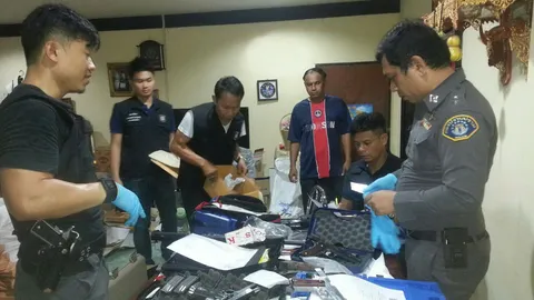 ทลายเครือข่ายนักค้าอาวุธฯ พื้นที่ตรัง ยึดปืนรวม 16 กระบอก ค่ากว่า 1 ล.