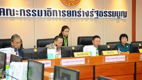 'วรรณธรรม' อัด ม.107 ปมที่มา ส.ว. เขียนลักลั่น หวั่นล็อบบี้เกิดนอมินี