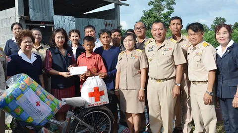 เร่งช่วย ด.ช.ยากจน วัย 14 ระยะยาว ธารน้ำใจยังทยอยมอบของจำเป็น