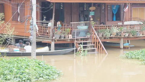 ลุ่มน้ำยมยังอ่วม! บ้านเรือน-ไร่นากระทบหนัก หน่วยงานรุดลงพื้นที่ช่วย