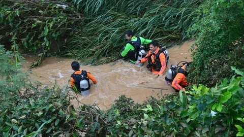 เศร้า ลุง 60 ช่วยเพื่อนรอดแต่ตัวเองตาย! ถอดเสื้อโดดลงฝาย จมหายดับสลด