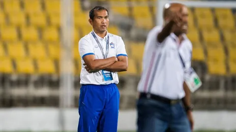 'ชัยยง' ชี้ แข้งไทยต้องพัฒนาเรื่องร่างกาย หลังตกรอบแรกชิงแชมป์เอเชีย