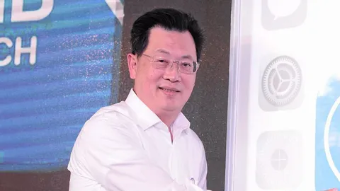 คุมแบงก์ขายประกัน-กองทุน! “บุญทักษ์”หนุนก.ล.ต.-ธปท.จัดระเบียบดูแลลูกค้า