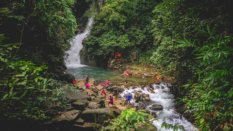 น้ำตกพลิ้วของดีจันทบุรีที่ห้ามพลาด