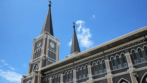 เที่ยวโบสถ์คริสต์..เมืองจันท์ อาสนวิหาร..สวยสุดในไทย!