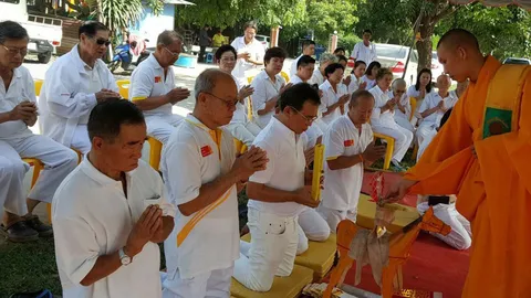 งานกินเจสุพรรณฯ-สมุทรสาคร คึกคักแต่ละที่จัดงานยิ่งใหญ่ 