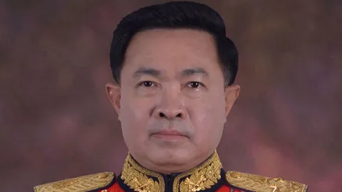 'บิ๊กเต้' มอบหน้าที่ ผบ.สส.ให้ 'บิ๊กปุย' ดูแลกองทัพไทย