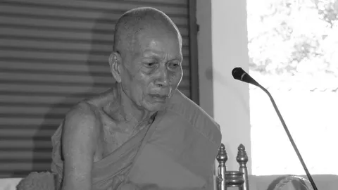 สิ้นเกจิอาจารย์ดัง! 'พ่อท่านฉิ้น' วัดเมืองยะลา สิริอายุ 89 ปี 9 เดือน