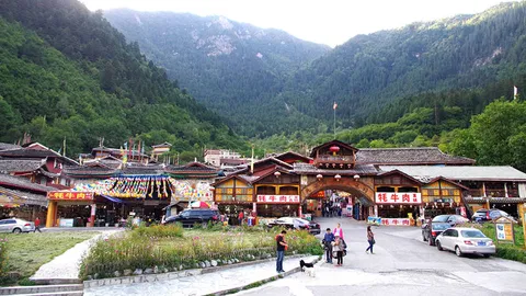 พาเที่ยว พบเพื่อนใหม่ที่ “จิ่วจ้ายโกว”