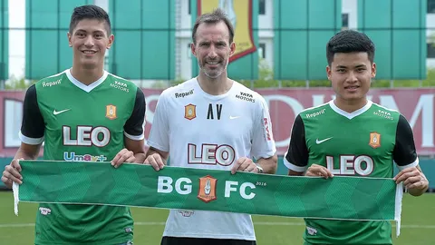 เติมโหด! 'บีจี' แถลงซิว 'อรรถวิทย์-บิลล์ สีดา' สู้ศึกไทยลีก 2017