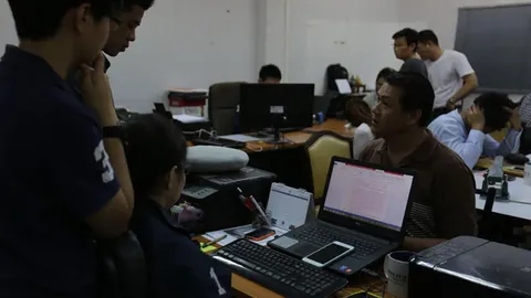 กลุ่มขายตรงเครื่องสำอางร้อง ป. ถูกหนุ่มตุ๋นสูญเงิน ตกเครื่องไปสหรัฐฯ