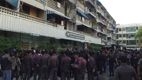 ตร.นครบาล 4 เข้ม รวบผู้ต้องสงสัย 4 ราย ย่านรามคำแหง หลังเตือนคาร์บอมบ์