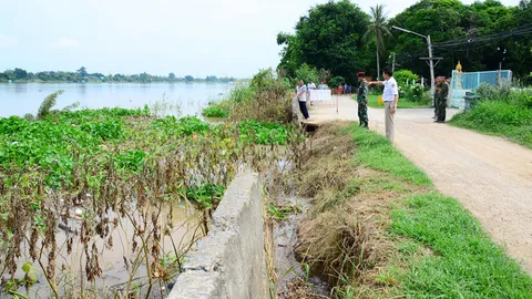 8 อำเภอในอยุธยาน้ำยังท่วมสูง ไม่กระทบโบราณสถาน 