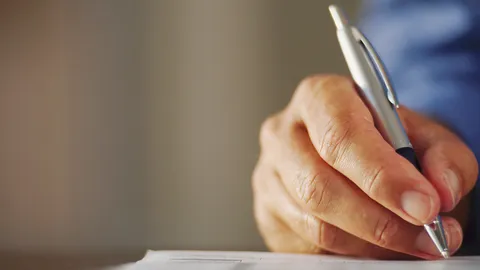 คลอด 12 บัญญัติกันชนแบงก์ขายประกัน แยกพื้นที่ให้ชัดห้ามใช้เป็นเงื่อนไขปล่อยกู้