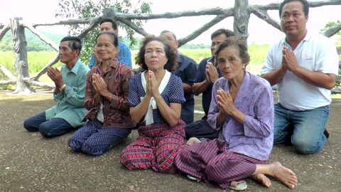 ชาวห้วยยาง ซาบซึ้งพระมหากรุณาธิคุณในหลวง ร.9 พระราชทานแหล่งน้ำแก่ราษฎร