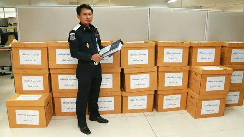 'ดีเอสไอ' หอบสำนวนสั่งฟ้องคดีแชร์ตู้คอนเทนเนอร์ฉ้อโกง 600 ล้าน