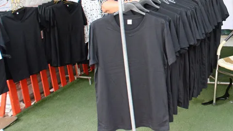 รัฐรวมพลังขายเสื้อดำราคาถูก