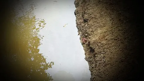 หนุ่มร้อยเอ็ดเพิ่งพ้นโทษ ถูกฆ่ามัดมือไพล่หลัง ศพโผล่ในลำน้ำตายปริศนา