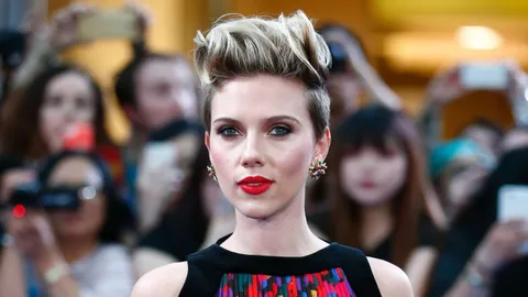 แหวกฮอลลีวูด 24/10/59