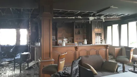 ไฟไหม้บ้านหรู‘กี้ร์-อริสมันต์’ย่านรัชดา ห้องพระวอด เจ้าตัวเจ็บเล็กน้อย