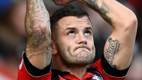 'วิลเชียร์' สวน 'เรดแนปป์' หลังถูกหาว่าหมดอนาคตกับ 'ปืนใหญ่' 