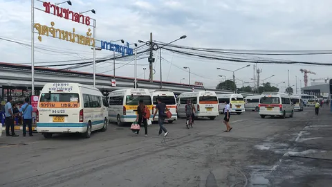 พบประชาชน-ผู้โดยสารยังไม่ค่อยชิน หลังย้ายวินรถตู้มาจอดขนส่งหมอชิต 