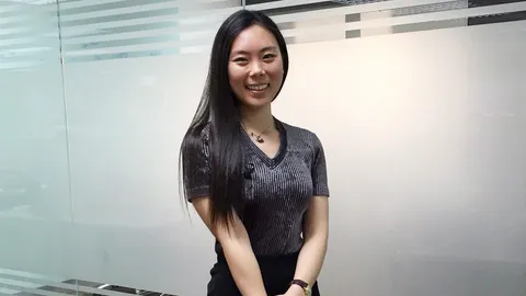 ศรินทร์ ศิวสรานนท์ นักวิเคราะห์การเงินกับธุรกิจที่สร้างขึ้นเอง