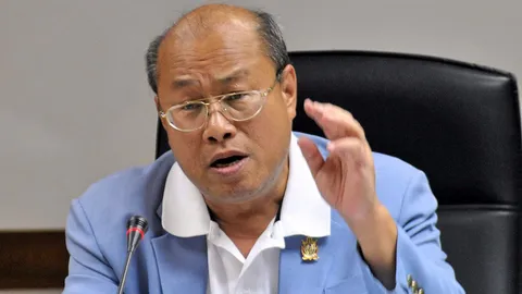 ผู้ว่าฯ สตง. เฉ่งอธิบดีสรรพากร ด่วนสรุป ไม่เก็บภาษีขายหุ้นชินคอร์ป