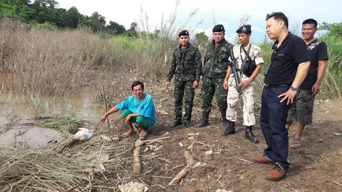 ซุกยาบ้าริมแม่น้ำเมย ตรวจยึดของกลาง จำนวน 1.8 พันเม็ด