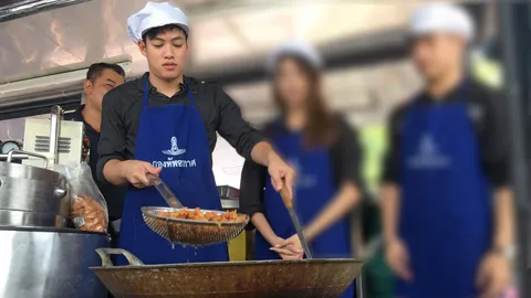 ‘ปอ’เผยความสุขของผู้ให้