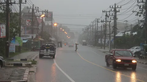 ชาวเกาะสมุยเฮ! ฝนตก ประปาผลิตน้ำได้แล้ว