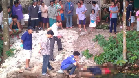 ฆ่าโหดริมห้วย ฟันหน้าเหวอะลุงเก็บหมาก คาดทะเลาะเพื่อนร่วมวงก๊งเหล้า