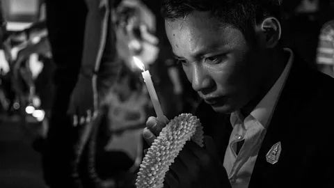 ผูกพัน จา พนม ห้อยคอเหรียญในหลวง ร.9 ตั้งแต่จำความได้