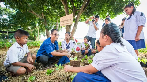 'สิงห์อาสา' ลุยสร้าง 100 โรงเรียนเกษตรพอเพียง เสริมความอยู่ดีกินดี