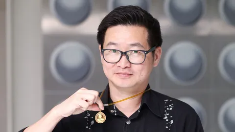 ปาฏิหาริย์บารมี เหรียญ ร.๙ เนื้อทองคำ กับความภูมิใจของนักข่าวคนหนึ่ง  