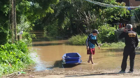 ฝนถล่มเมืองเลย น้ำป่าทะลักหลายอำเภอ จ่อประกาศ อ.ปากชม พื้นที่ภัยพิบัติ
