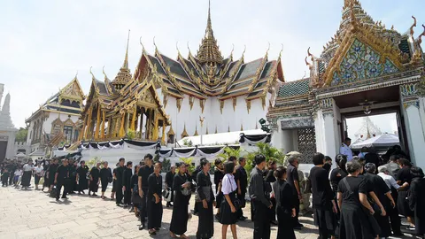 วธ.เตรียมรวมพระราชนิพนธ์ ในหลวง ร.9 ทำเป็นหนังสือที่ระลึกงานพระบรมศพ